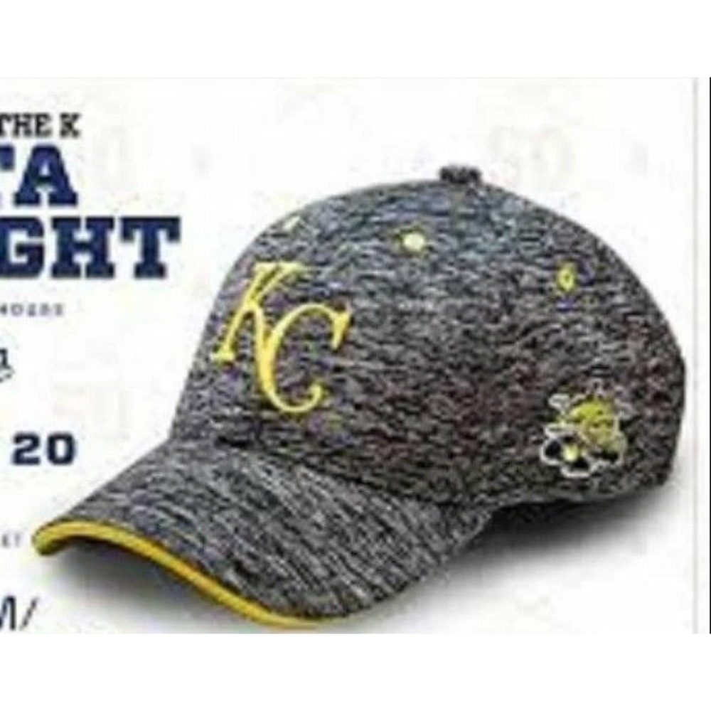 WICHITA STATE KC ROYALS‎ Shockers Hat Cap Souvenir Game Collectors Edition Limit